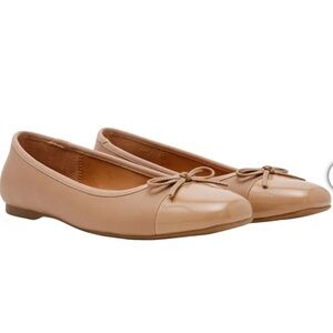 DV by Dolce Vita Moxy ballet flats patent toe bow detail Nude Size 8.5 NEW